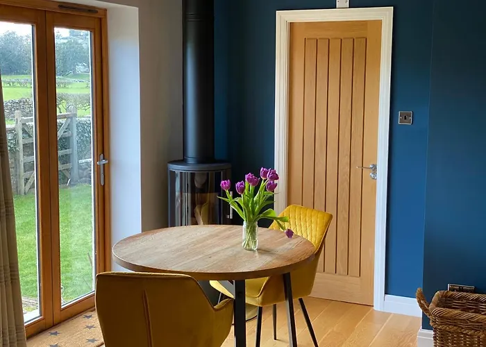 Sawley In The Forest Of Bowland - Cosy Cottage.